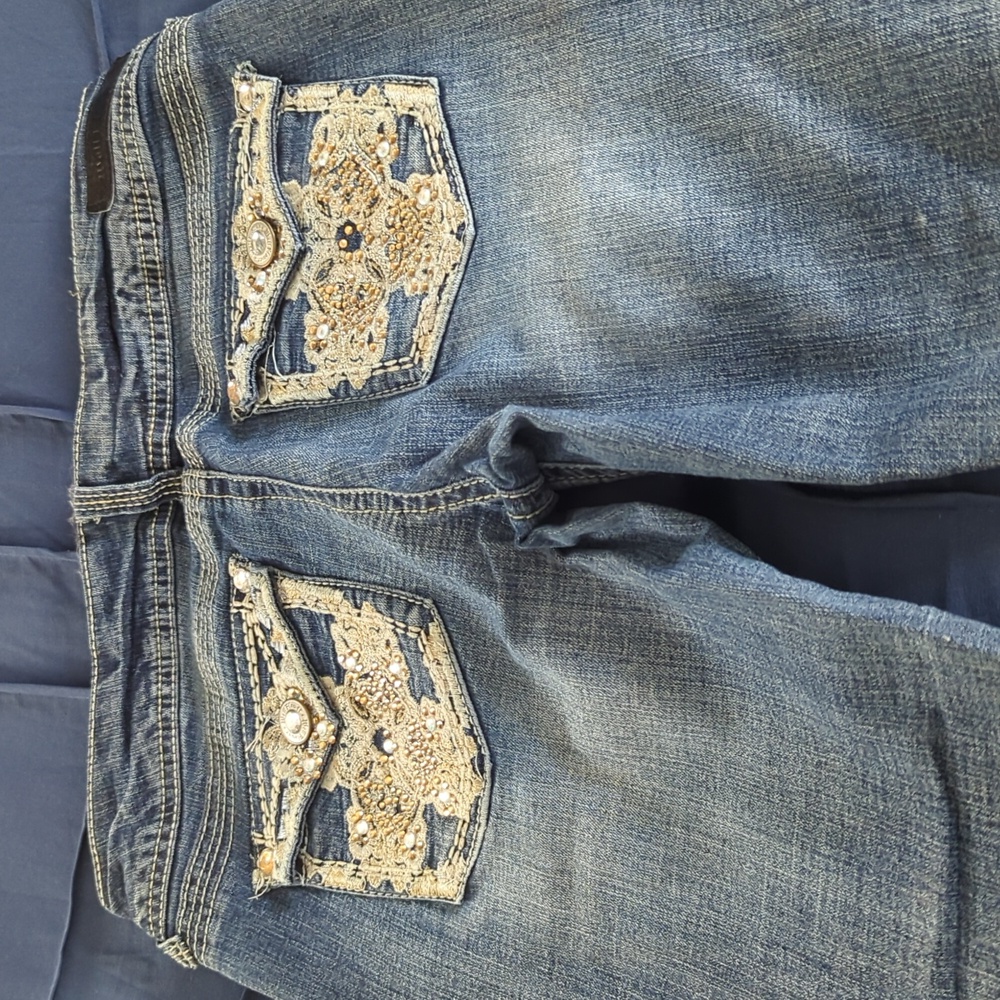 Jeans - Picture 3 of 3